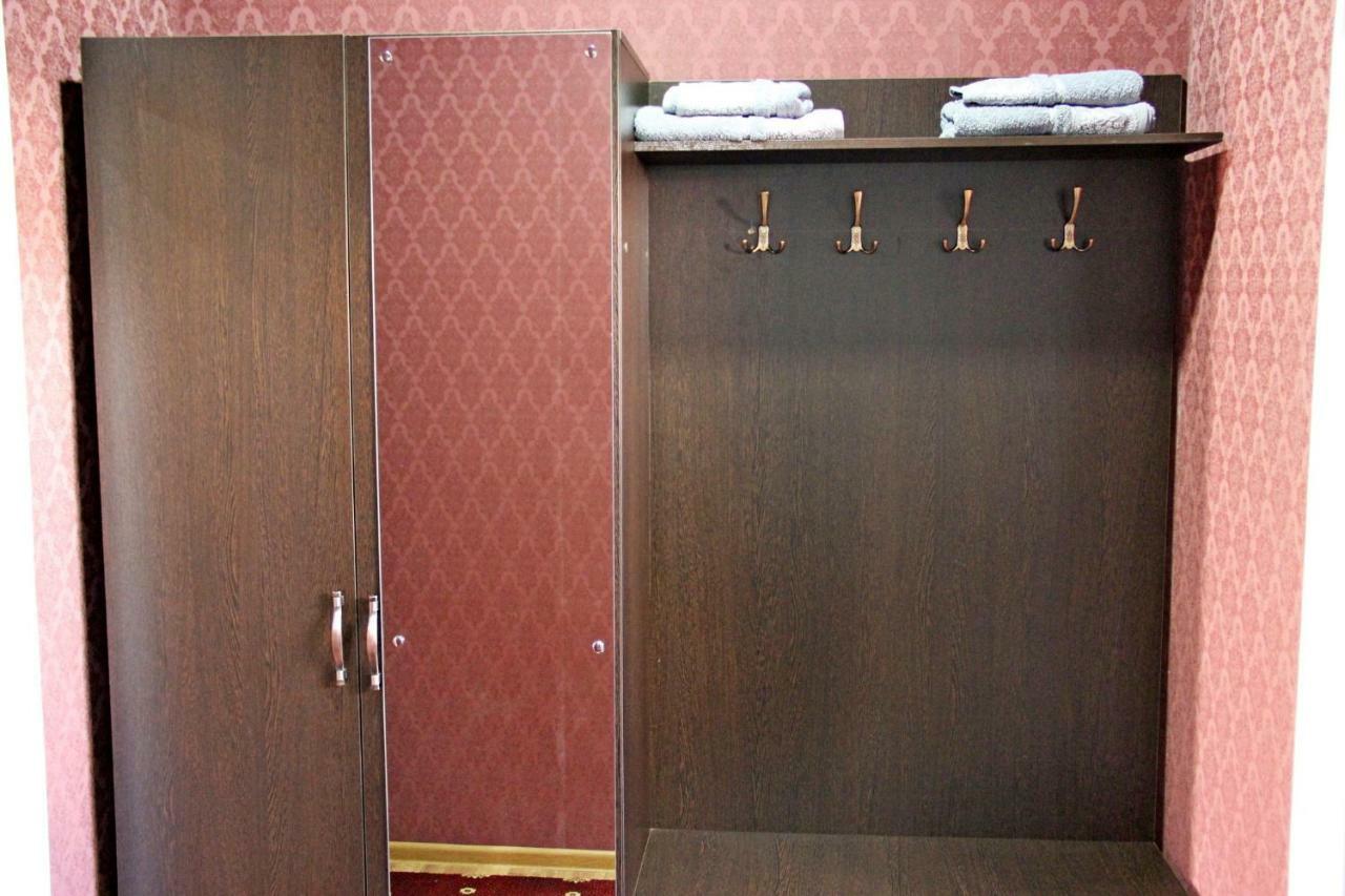 Hotel Zarafshon In Душанбе Экстерьер фото